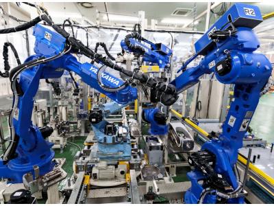 國(guó)產(chǎn)焊接機(jī)器人20kg